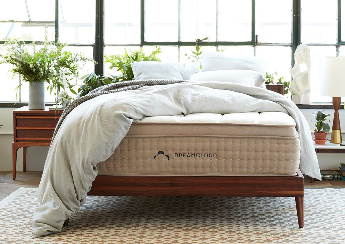 DreamCloud Hybrid Mattress - King Size